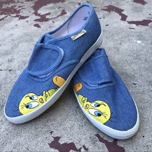 1999 VINTAGE TWEETY BIRD FLATS